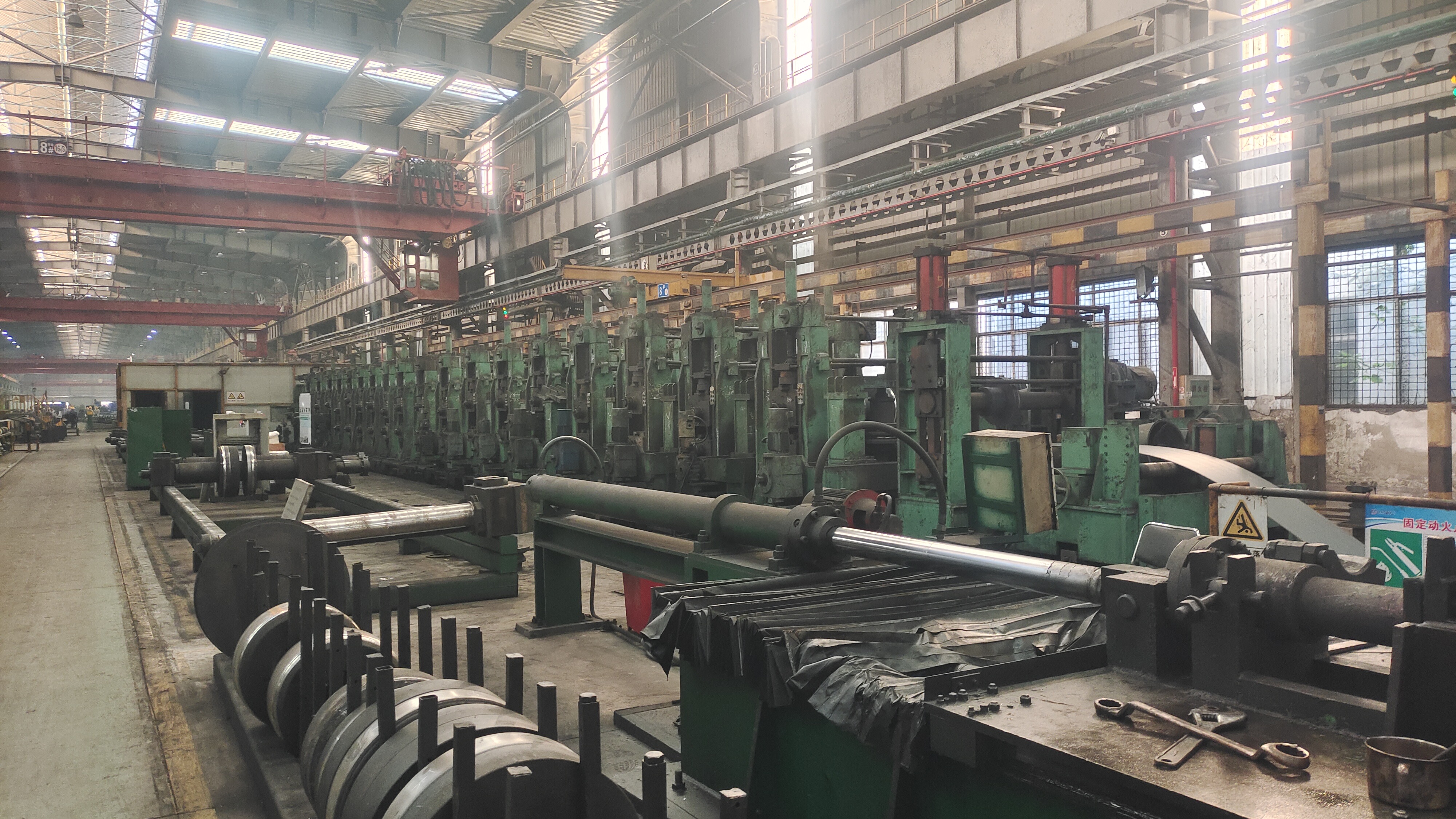 广发体育V9-H系列变频器:助力钢厂1250冷弯机组生产线“焕新升级”! 广发体育V9-H系列变频器:助力钢厂1250冷弯机组生产线“焕新升级”!